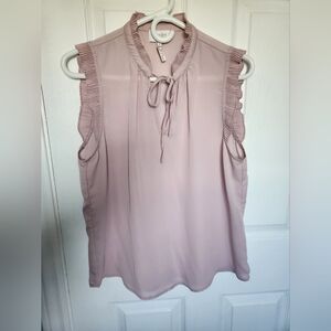 NWOT Women's capped sleeve top